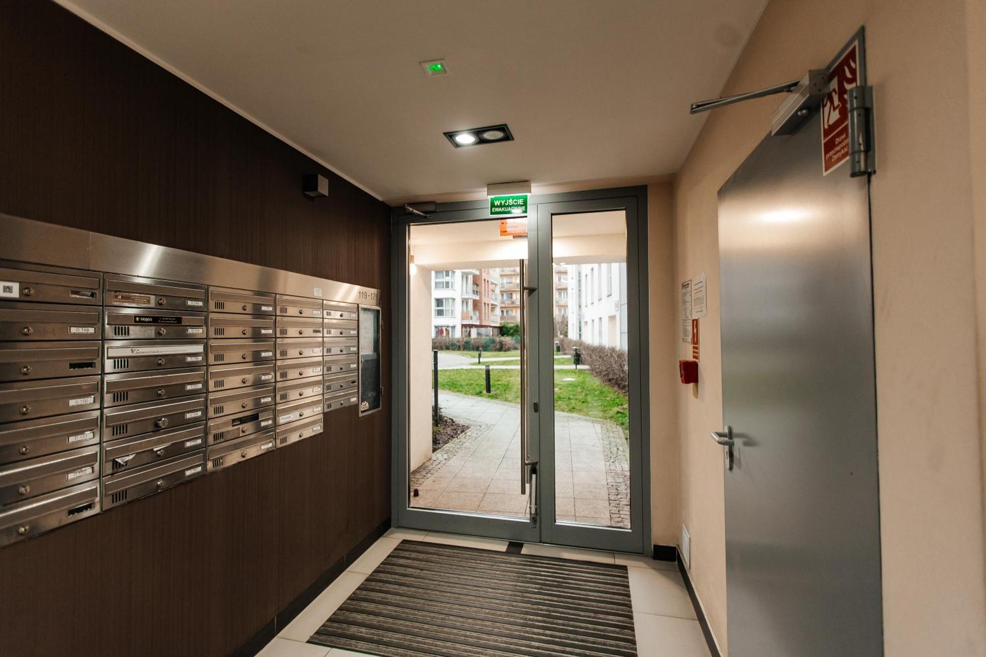 Maya'S Flats & Resorts 42 - Swietej Barbary Gdańsk Eksteriør billede